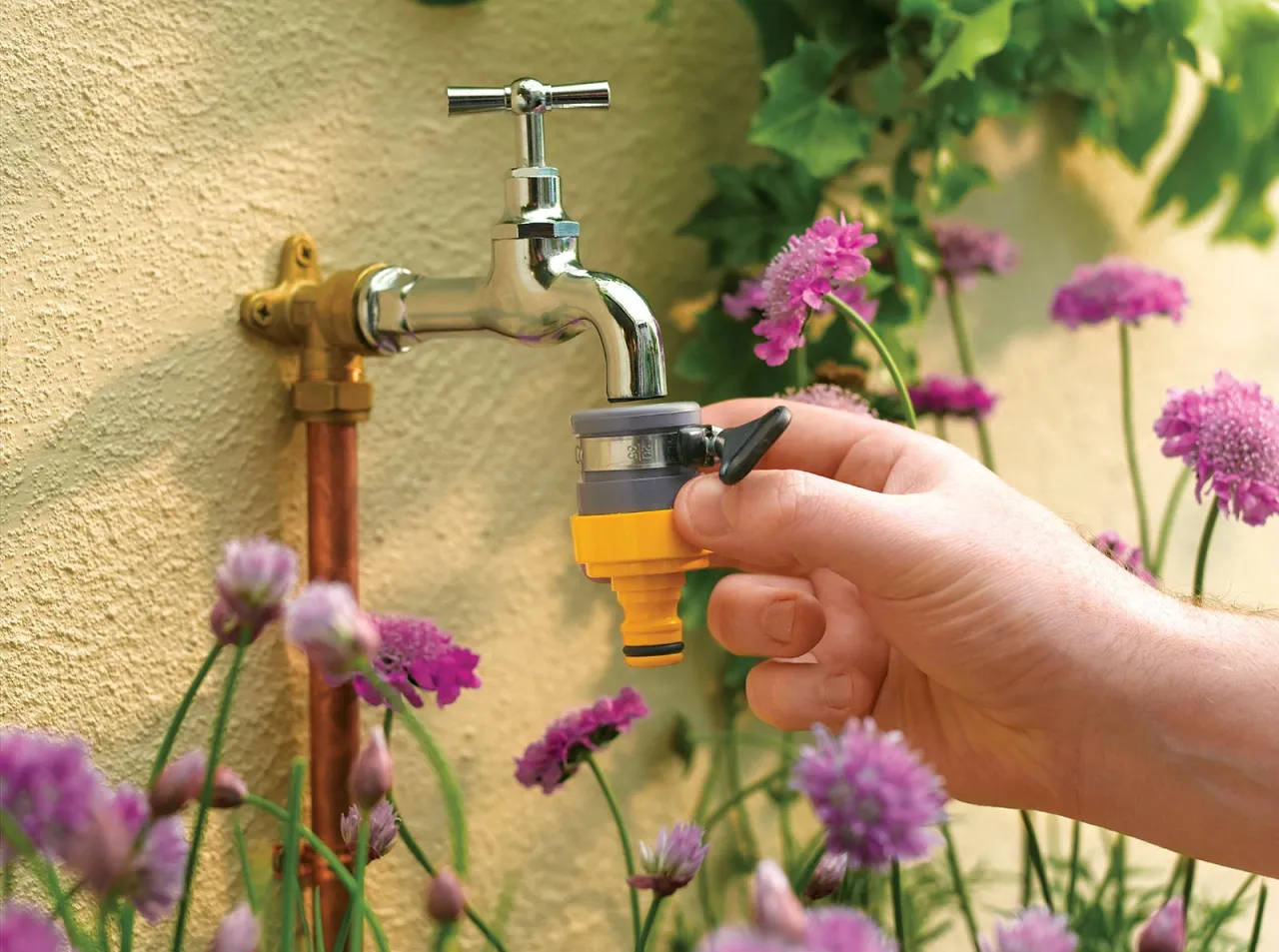 uniwersalne przyłącze do kranu bez gwintu