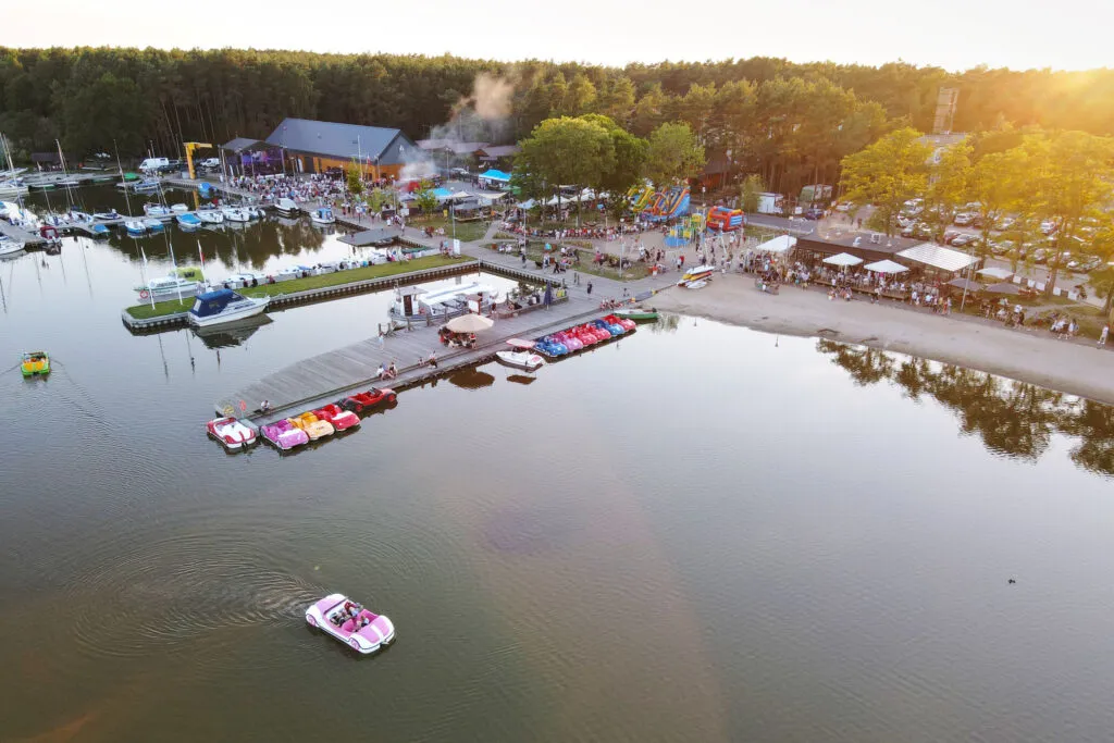 Jezioro Bukowo sporty wodne