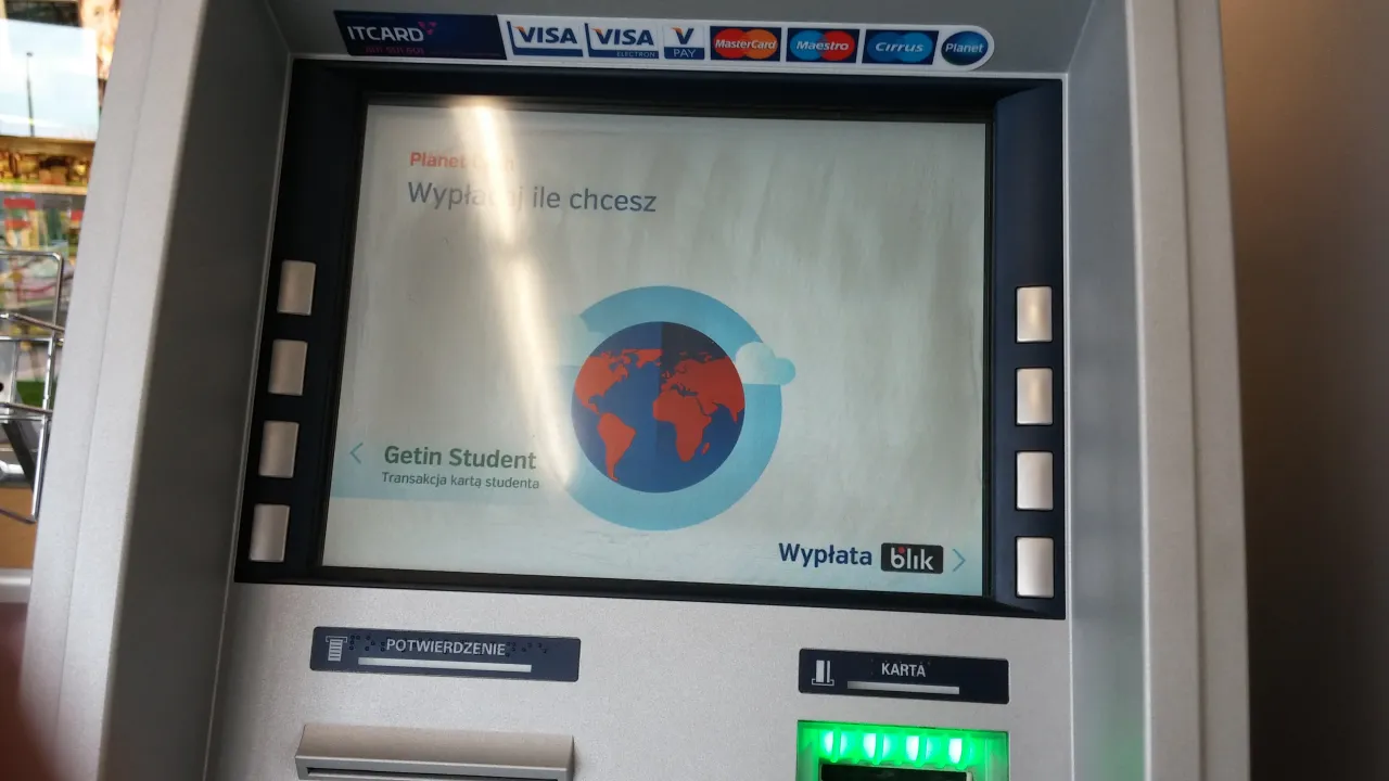 Bankomaty mBank Planet Cash Santander logo