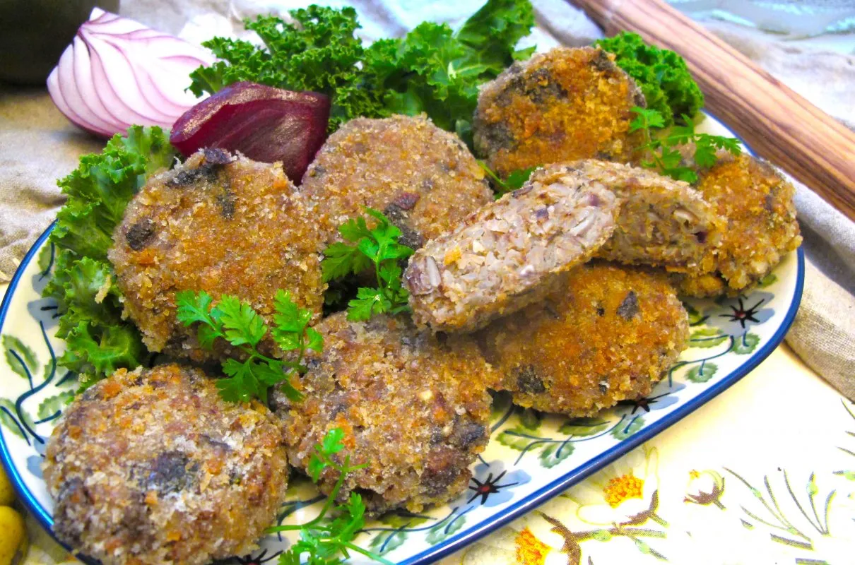 kotlety gryczane hreczanyki, kaszotto grzybowe, pasztet wegetariański z kaszy