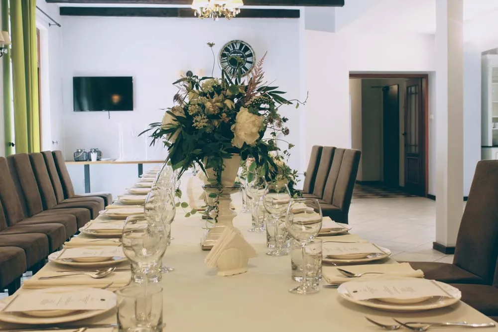 restauracja Dworek Biały Domek jedzenie lokalne