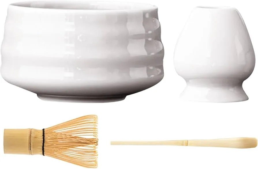 tradycyjne akcesoria do parzenia matchy