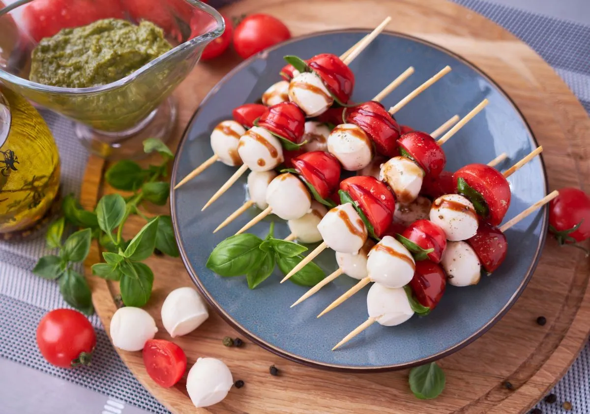 klasyczne koreczki imprezowe