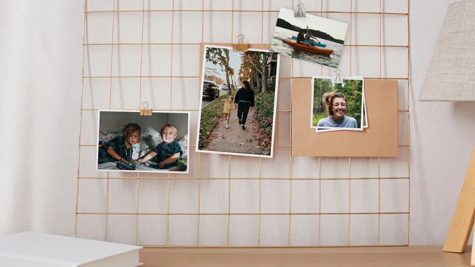 zdjęcia na ścianie bez ramek inspiracje