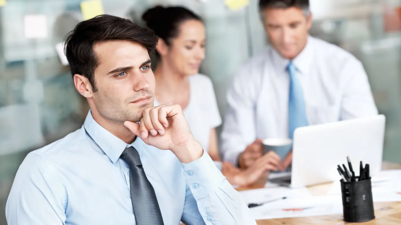 Menedżer coachujący pracownika