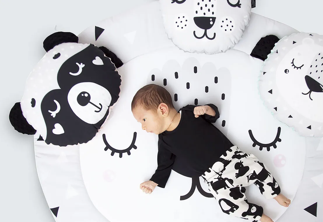 mata sensoryczna czarno biała dla niemowlaka