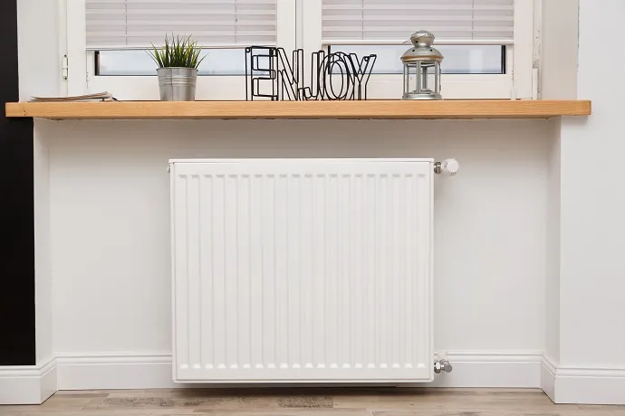 rodzaje grzejnik&oacute;w do mieszkania w bloku