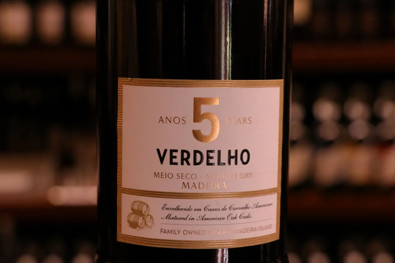 etykieta wina Madera, przykład etykiety Madeira wine