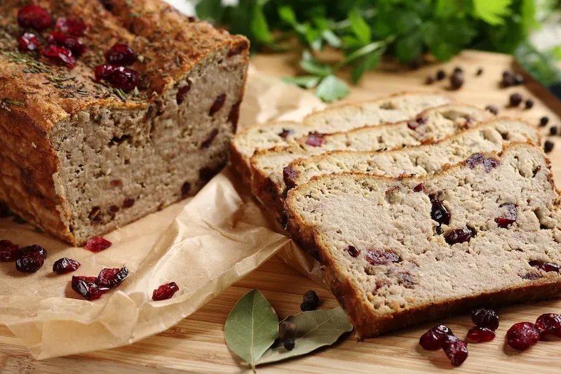 pasztet z żurawiną i orzechami