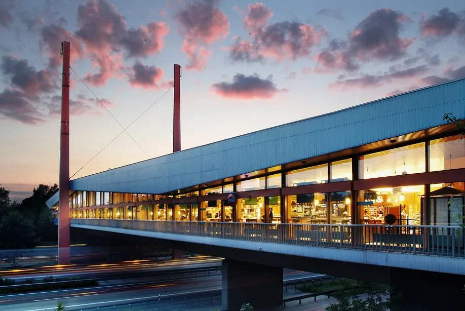 Raststätte Dammer Berge Brückenrestaurant A1