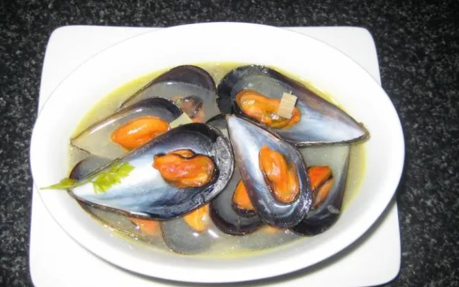 Zdjęcie Mejillones estilo belga: la receta auténtica que no puedes perderte