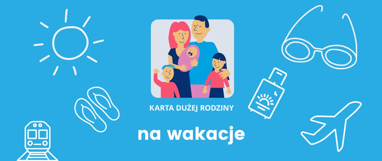 Rodzina korzystająca ze zniżek na atrakcje w Polsce