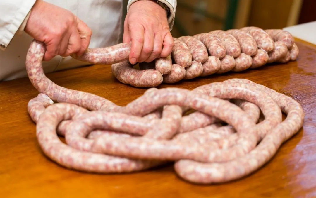 Rodzaje mięsa na kiełbasę wieprzową