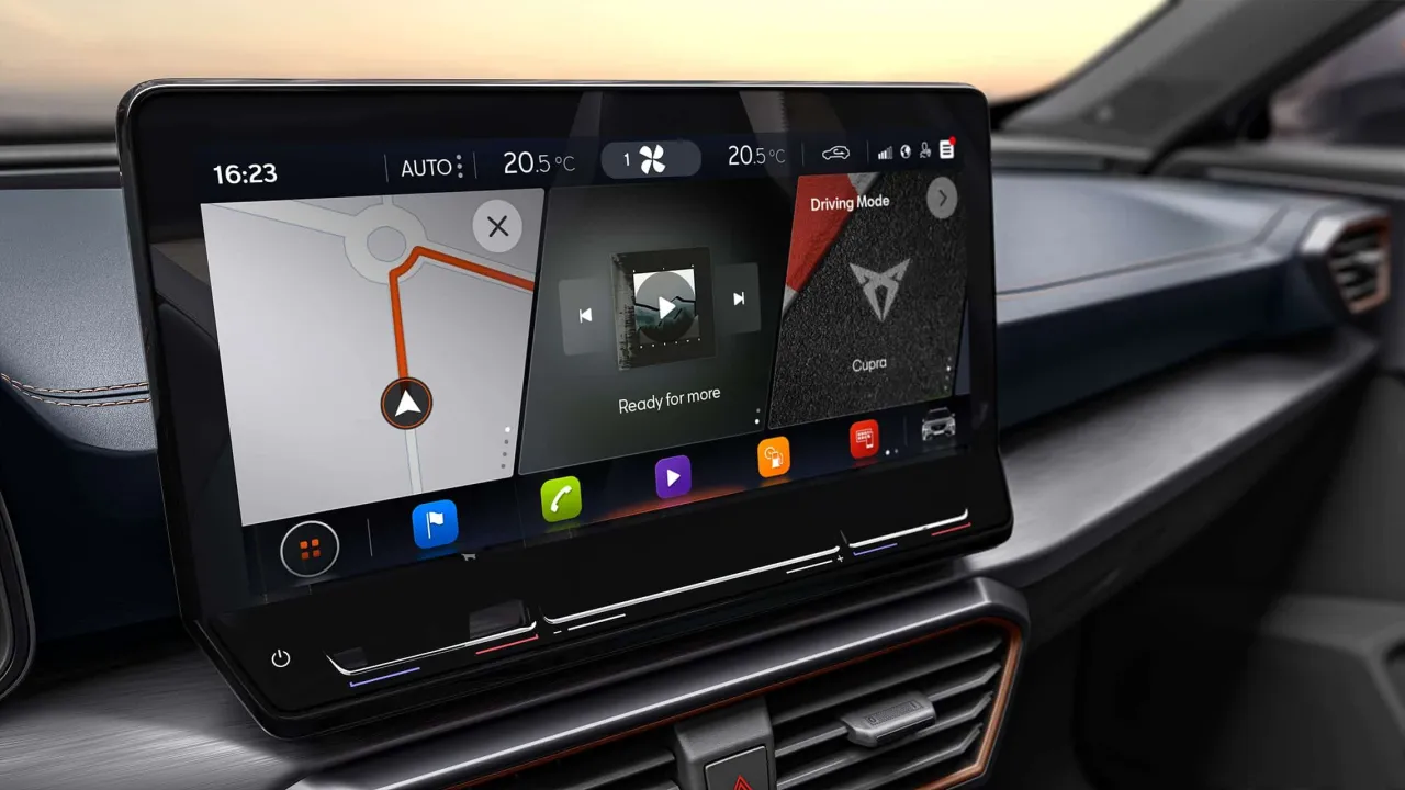 Cupra Formentor wnętrze przestronność