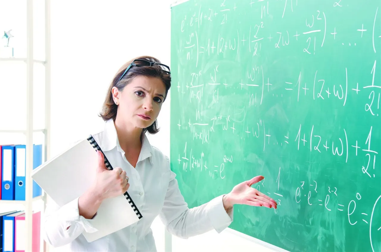 nauczyciel początkujący warunki dodatek na start infografika