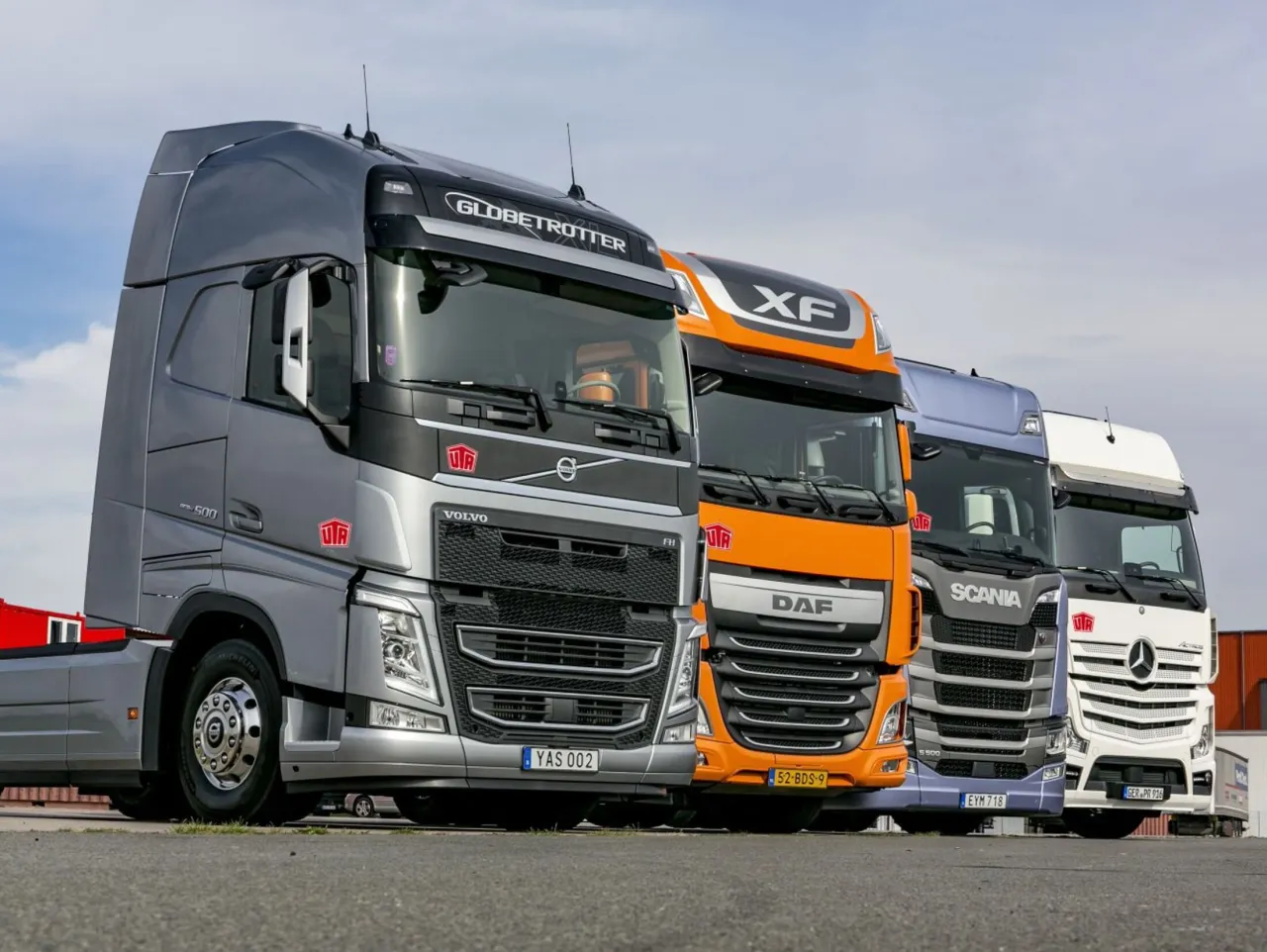tabela por&oacute;wnawcza wagi ciągnik&oacute;w siodłowych Scania Volvo DAF Mercedes
