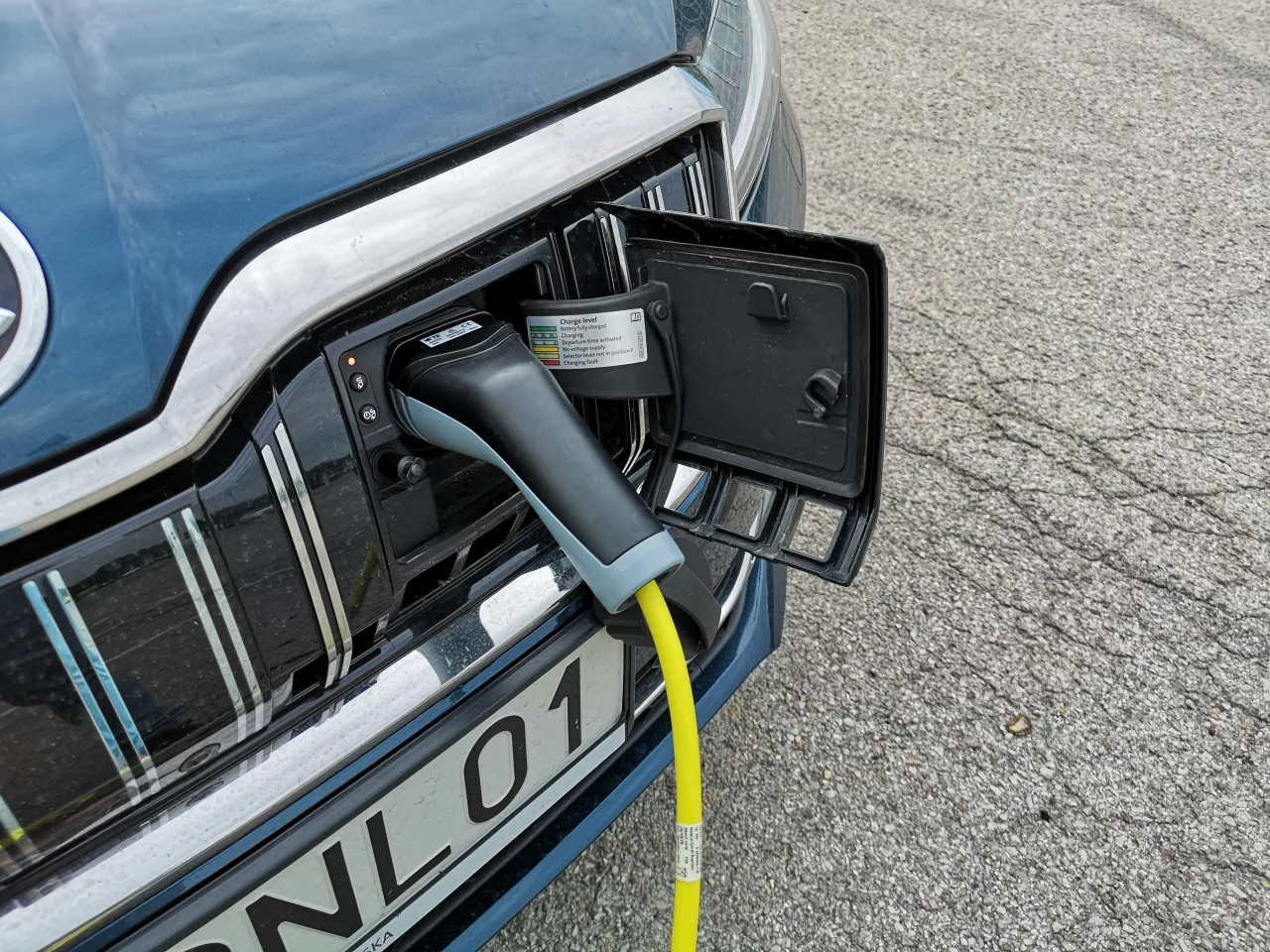 Skoda Superb iV ładowanie