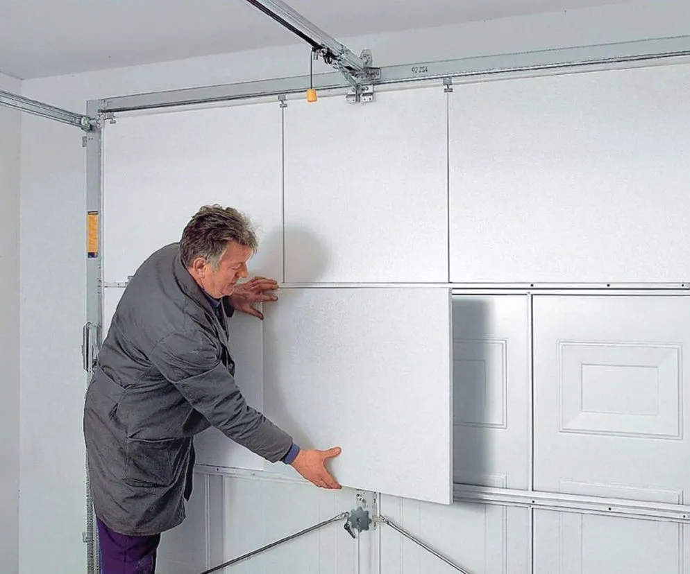 Ocieplenie drzwi garażowych styropianem