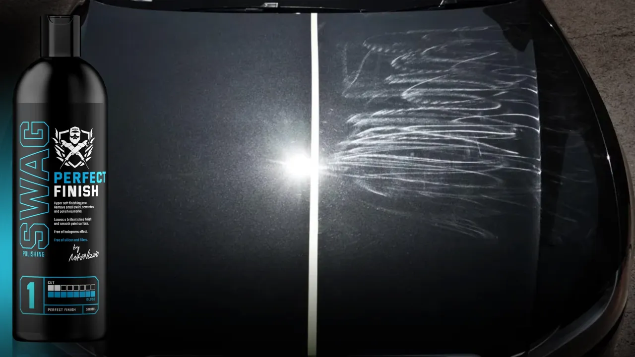 woskowanie czarnego samochodu efekt przed po