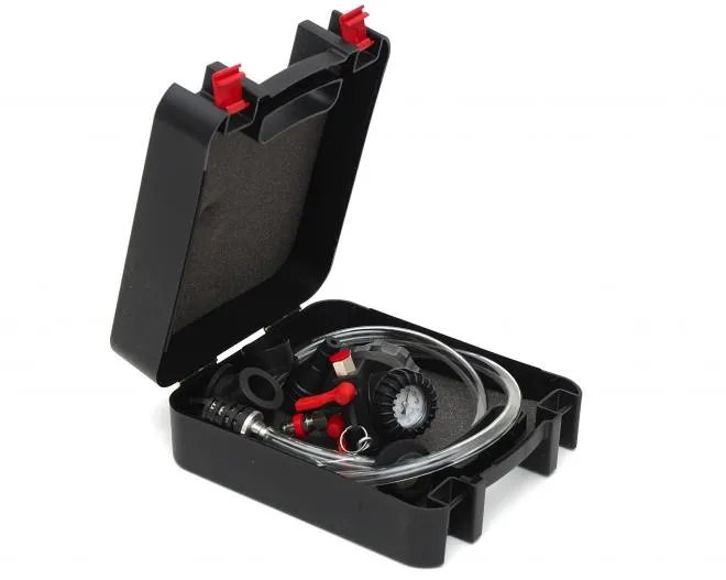 narzędzia do odpowietrzania chłodnicy samochodu