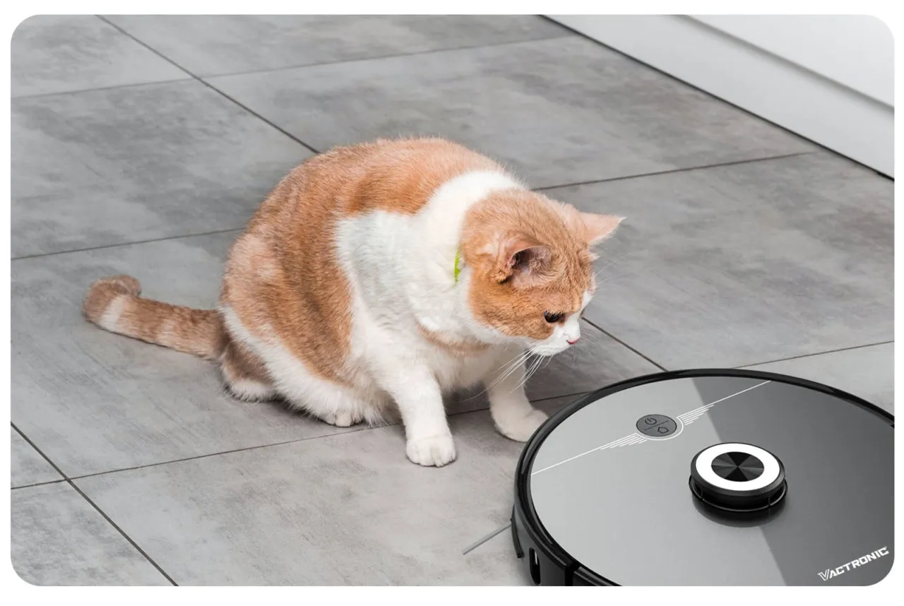 Nowoczesny robot sprzątający w inteligentnym domu