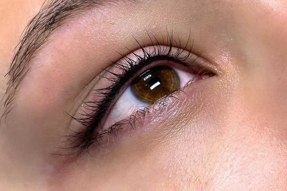 makijaż permanentny oczu kreski rodzaje