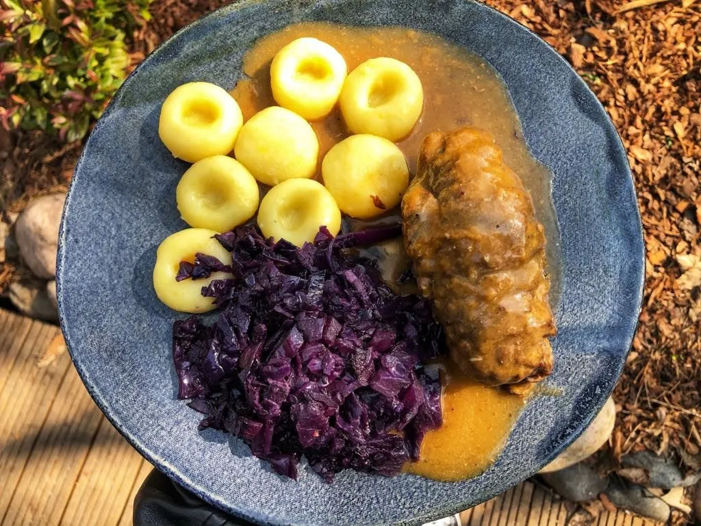 Tradycyjne polskie dania w restauracji