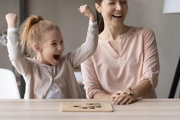 Zdjęcie Ile lat ma Olga Chrabąszcz? Fascynujące fakty o jej życiu i karierze