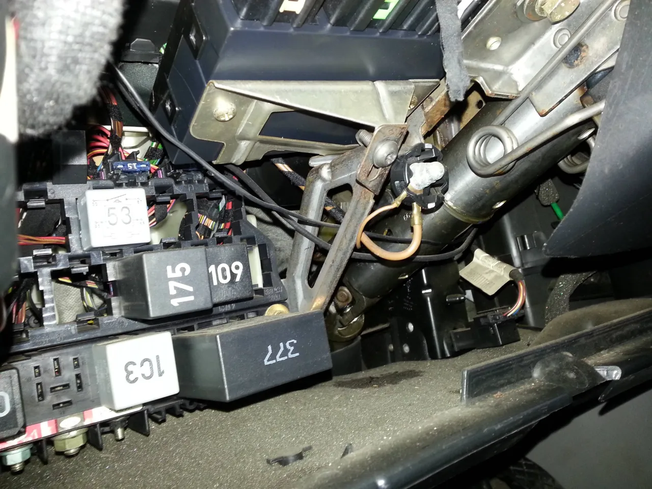 Moduł komfortu Golf 4 lokalizacja