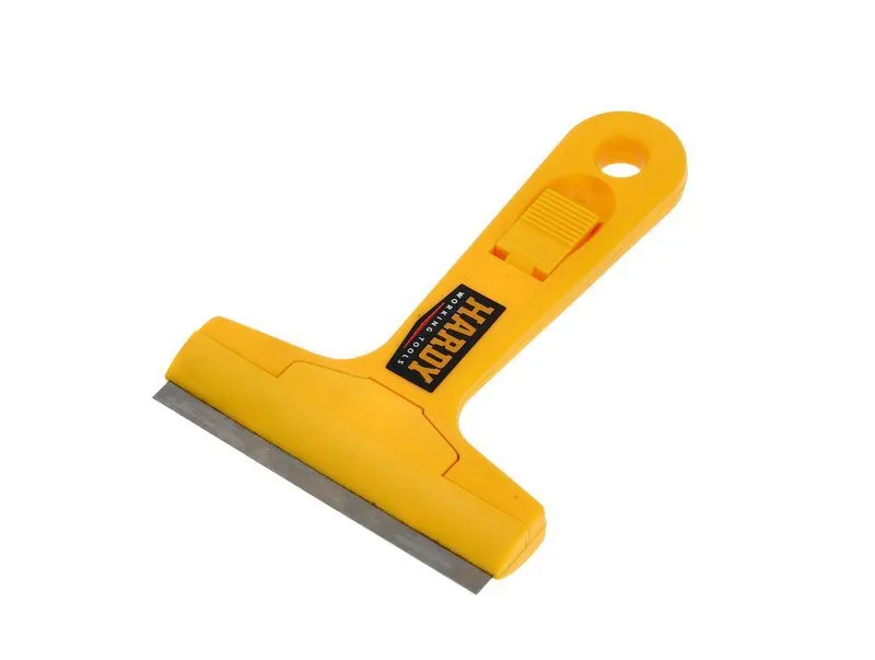 bezpieczne narzędzia do skrobania farby z płytek