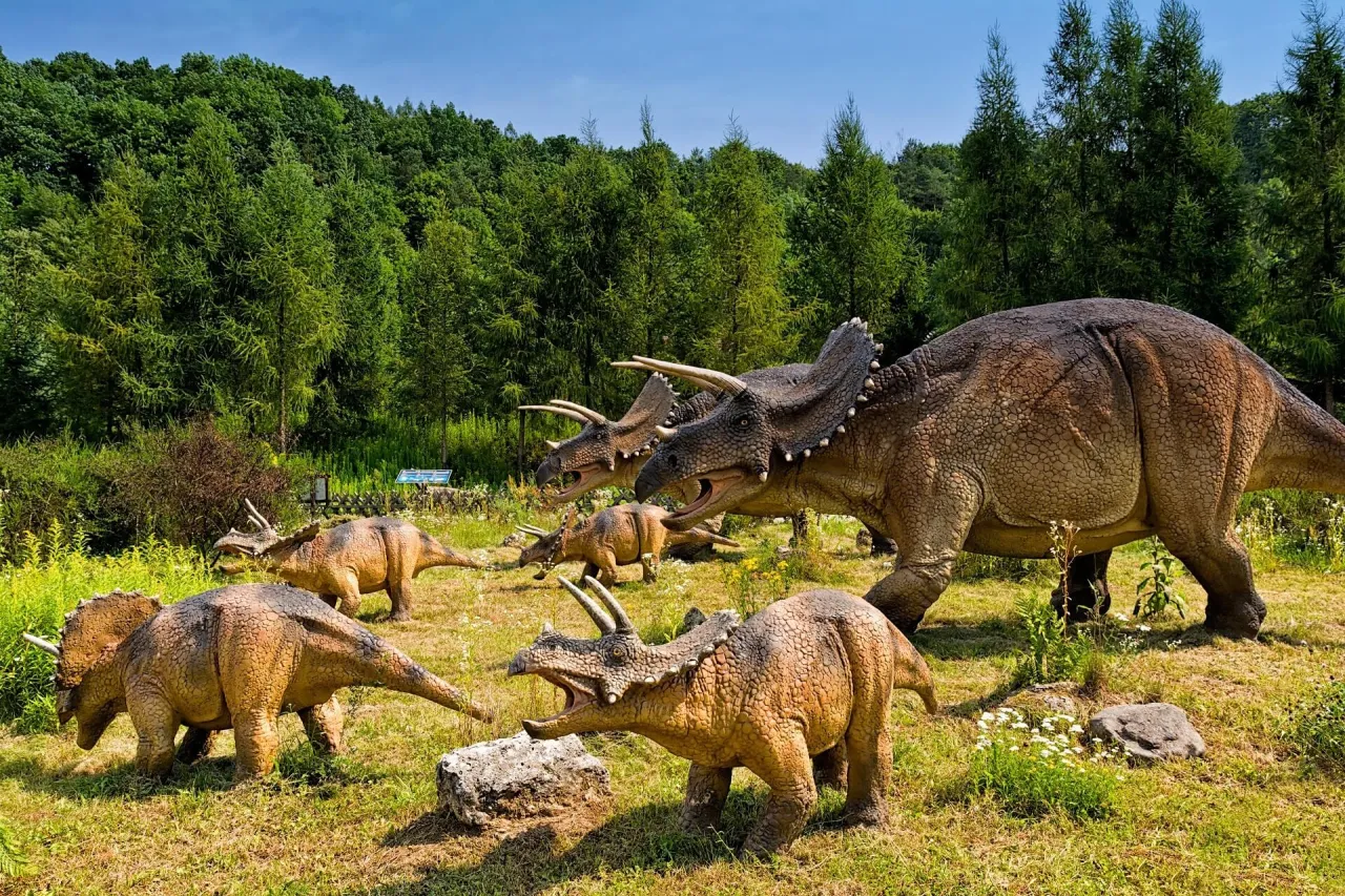 JuraPark Bałt&oacute;w dinozaury