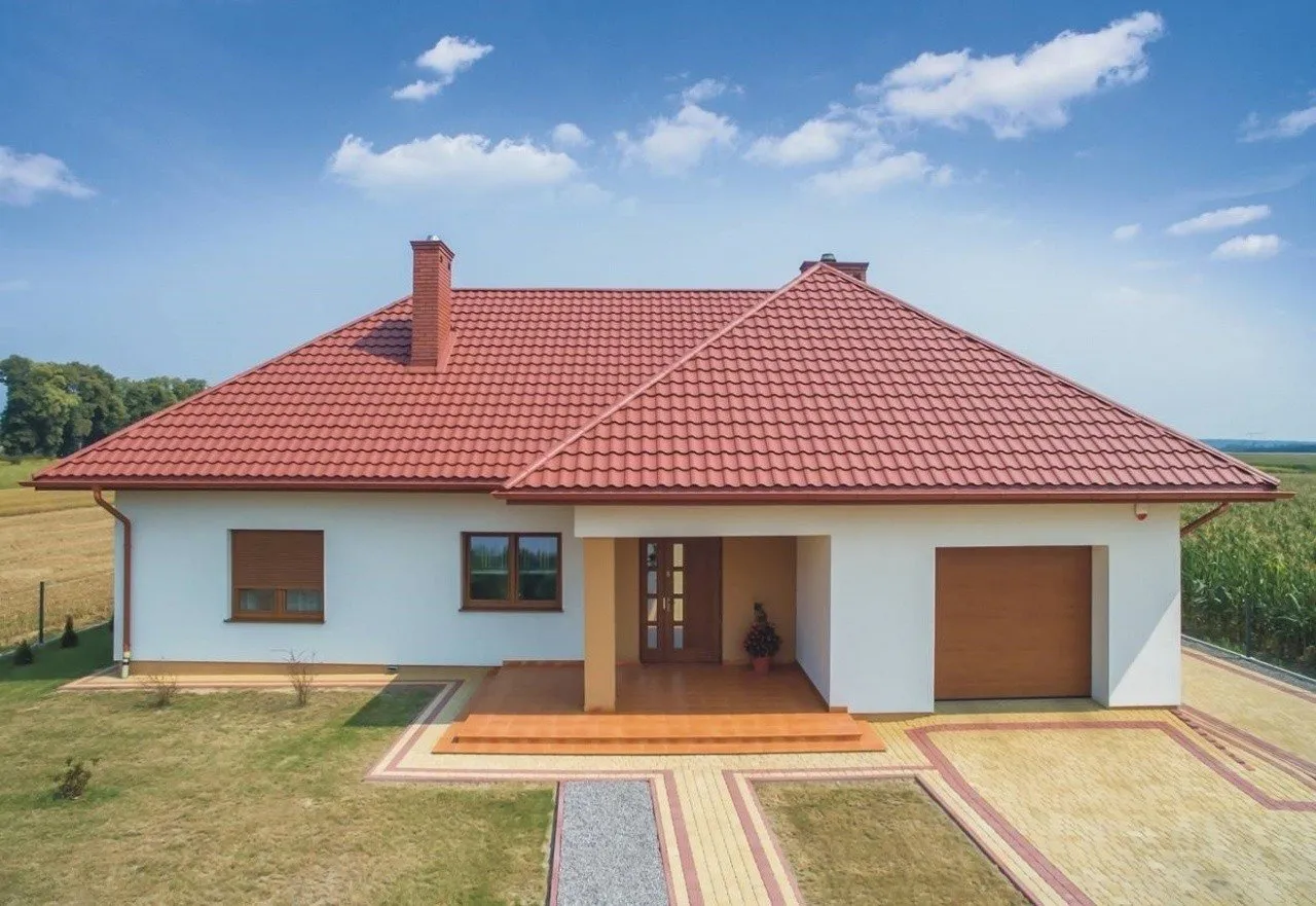 Porównanie dom parterowy a dom z poddaszem