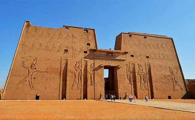 Świątynia Horusa w Edfu