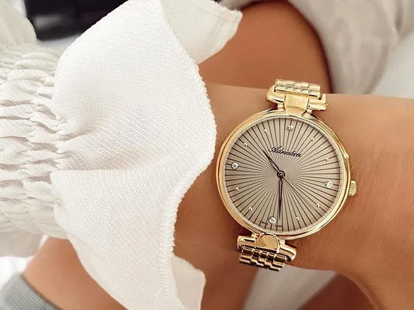 Modne zegarki damskie 2026