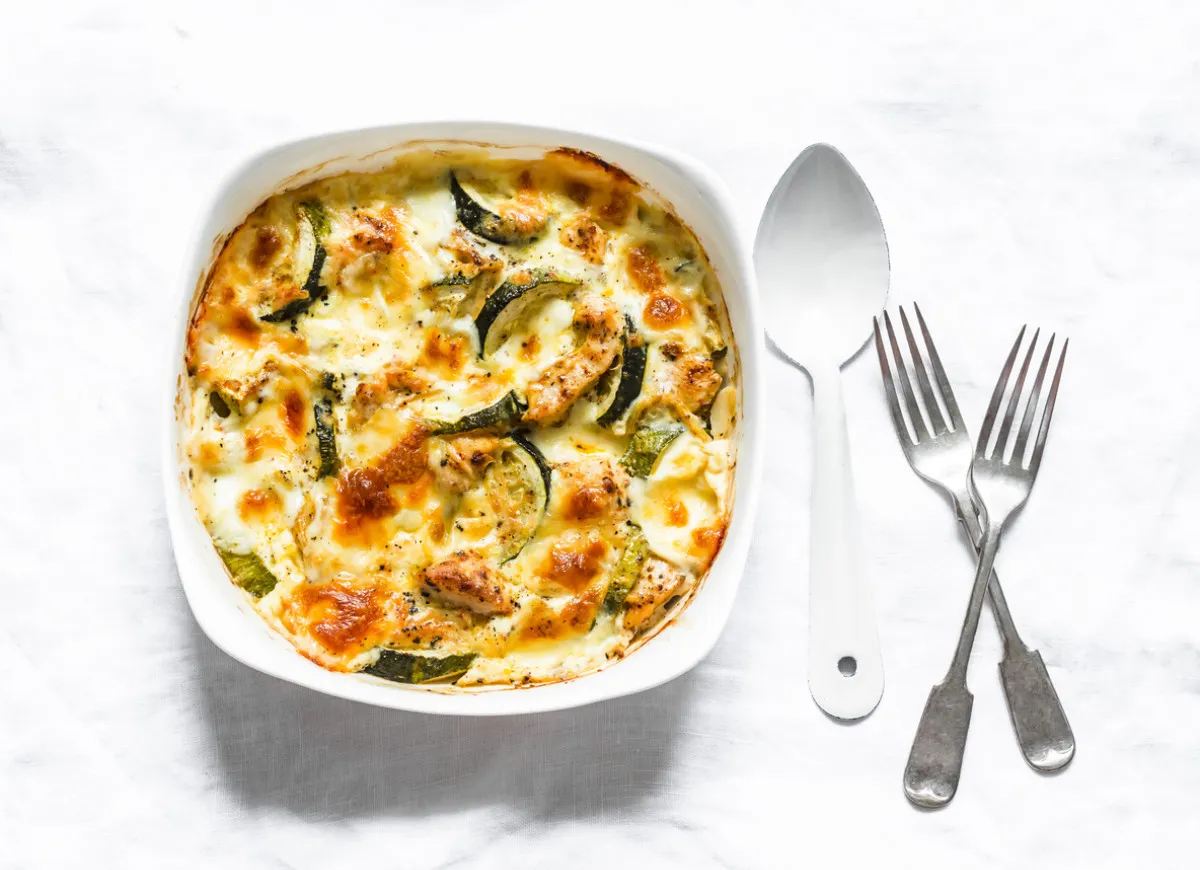 zapiekanka z cukinią i kurczakiem gotowe danie