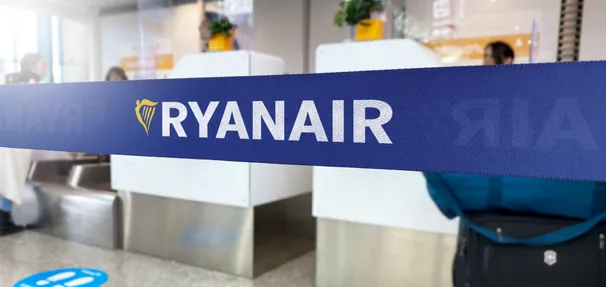 Zdjęcie Bagaż rejestrowany Ryanair – co musisz wiedzieć, aby uniknąć opłat