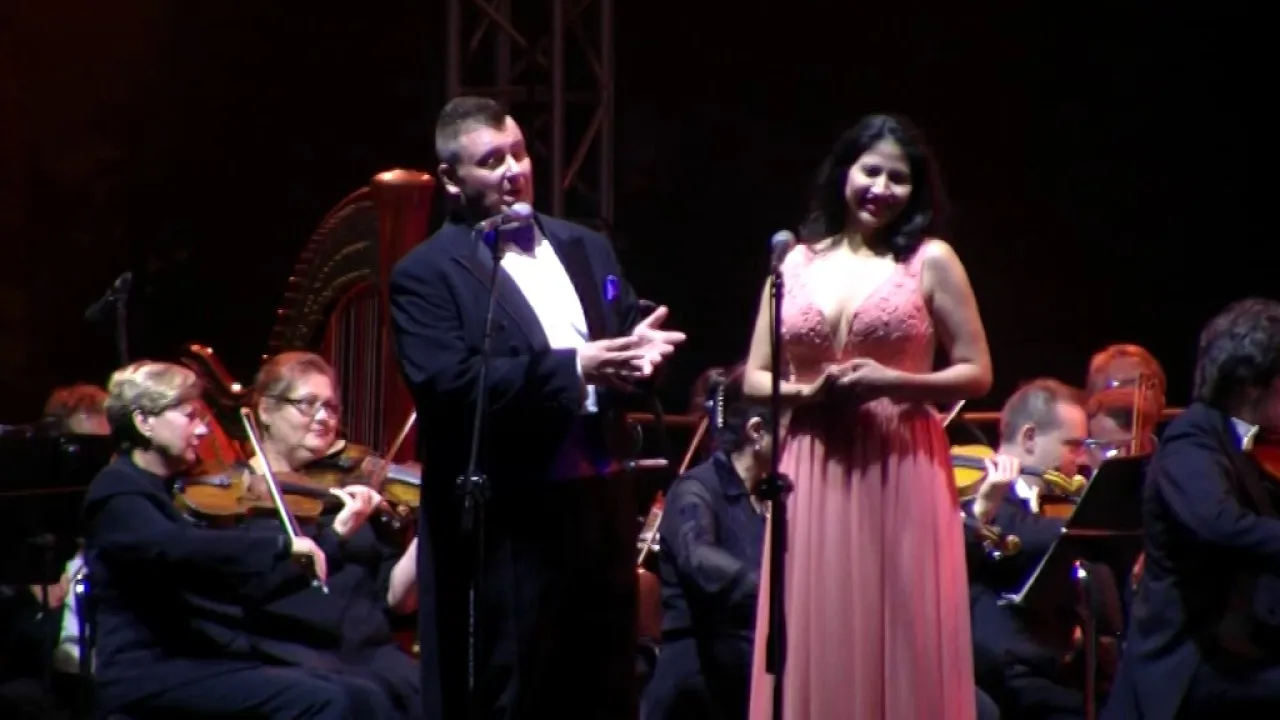Zdjęcie Łukasz Wroński tenor – jego niezwykła kariera i niezapomniane występy