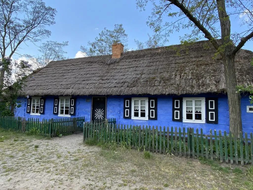Zdjęcie Skansen Ziemi Łowickiej: Odkryj fascynującą kulturę i tradycje