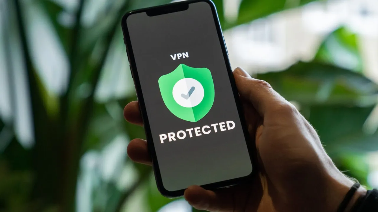 Zdjęcie Czy VPN jest darmowy? Odkryj pułapki i ryzyka korzystania z bezpłatnych usług