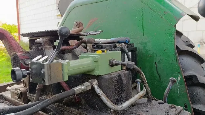 Zdjęcie Jakie funkcje ma pokrętło przy rozdzielaczu C 330 i jak je używać