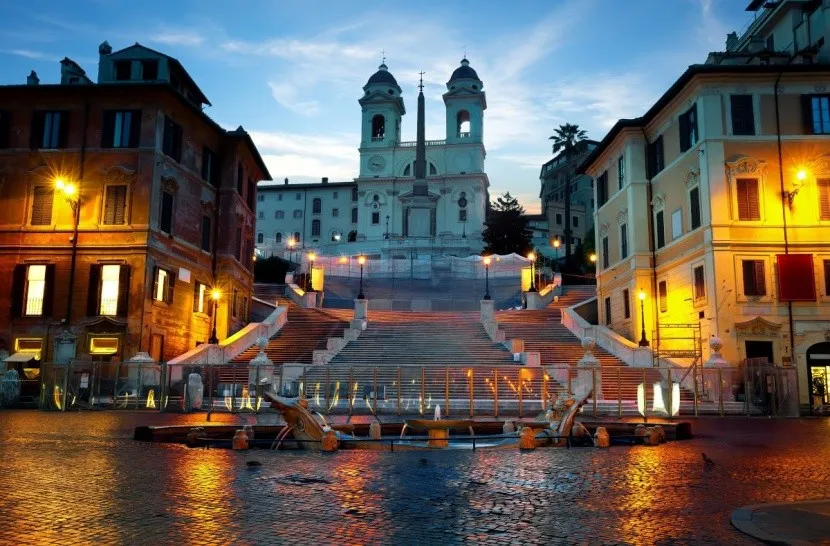 Zdjęcie Ile schodów mają schody hiszpańskie? Odkryj różnice w liczbie stopni