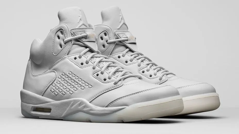 Zdjęcie Jordan 5 Retro Pure Platinum - szczegóły, dostępność i ceny w sklepach