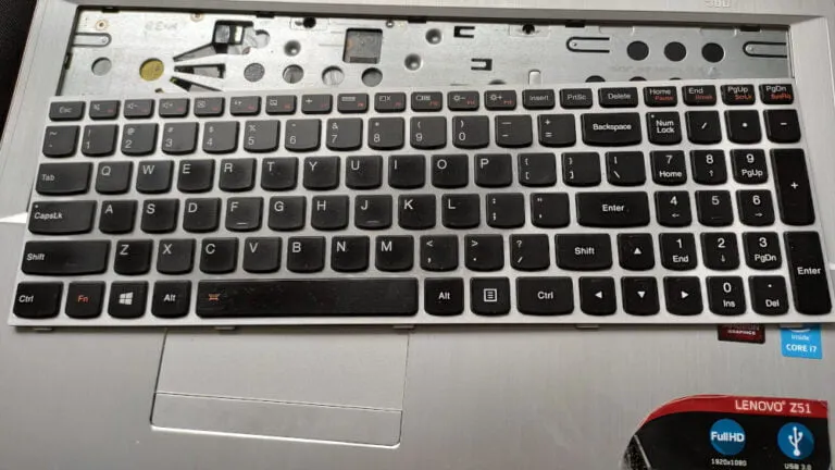 Zdjęcie Jak naprawić klawisz w laptopie Acer i uniknąć frustracji