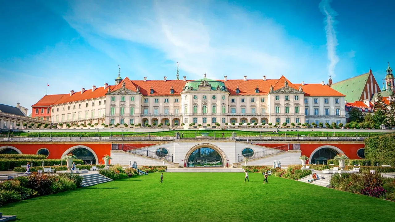 Zdjęcie Najpiękniejsze miejsca w Warszawie, które musisz zobaczyć na własne oczy