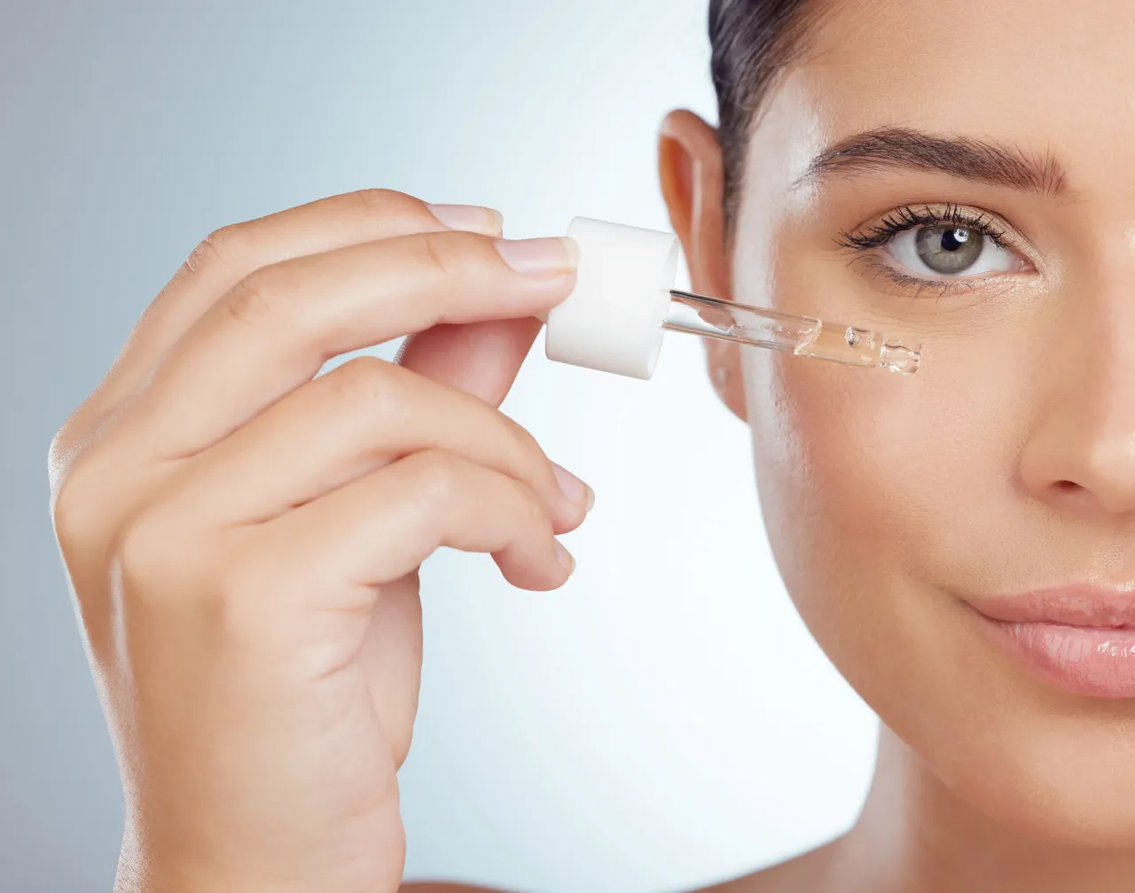 Zdjęcie Jak długo układa się kwas hialuronowy? Poznaj pełny czas efektu