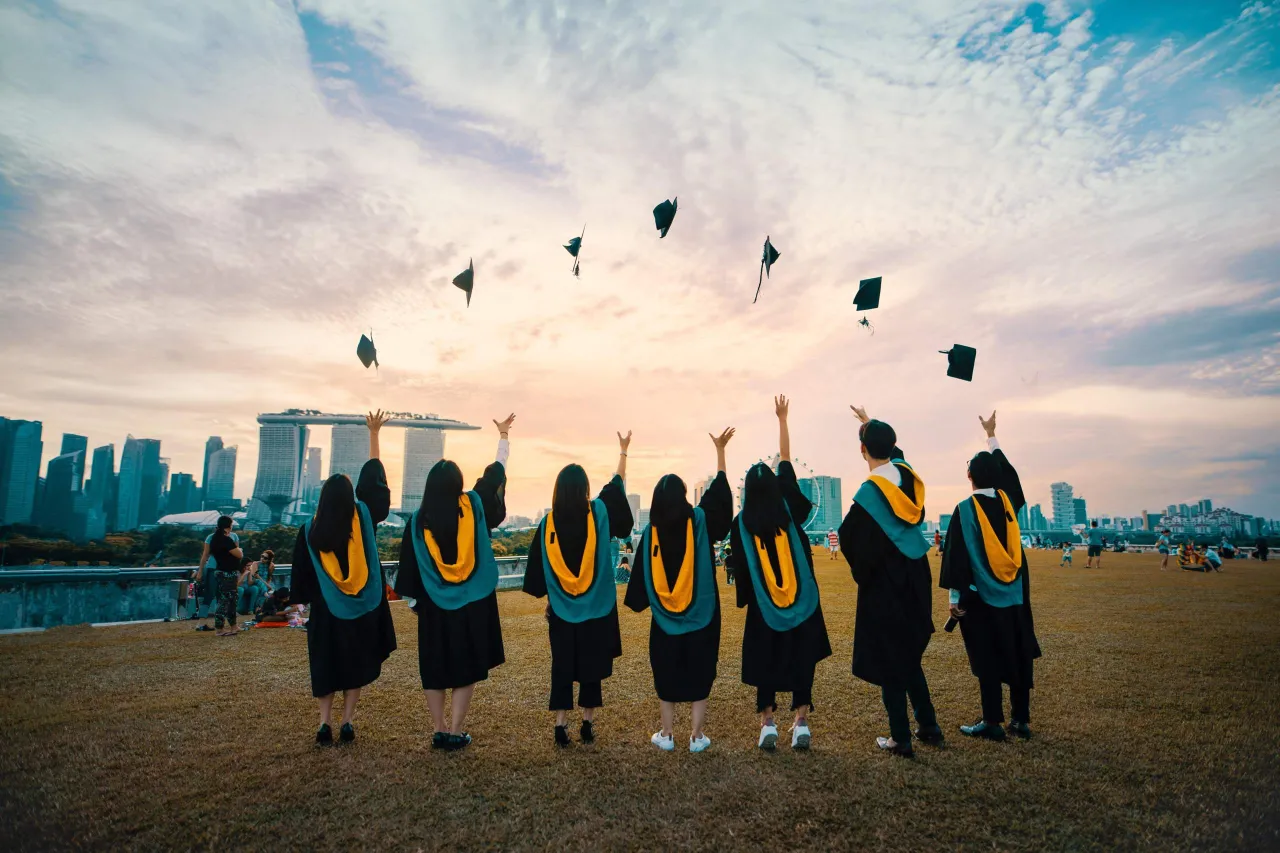 Zdjęcie Mit Fachhochschulreife Abitur nachholen: So einfach gelingt es Ihnen