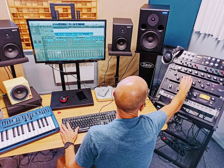 Zdjęcie Miks i mastering: klucz do profesjonalnego brzmienia muzyki