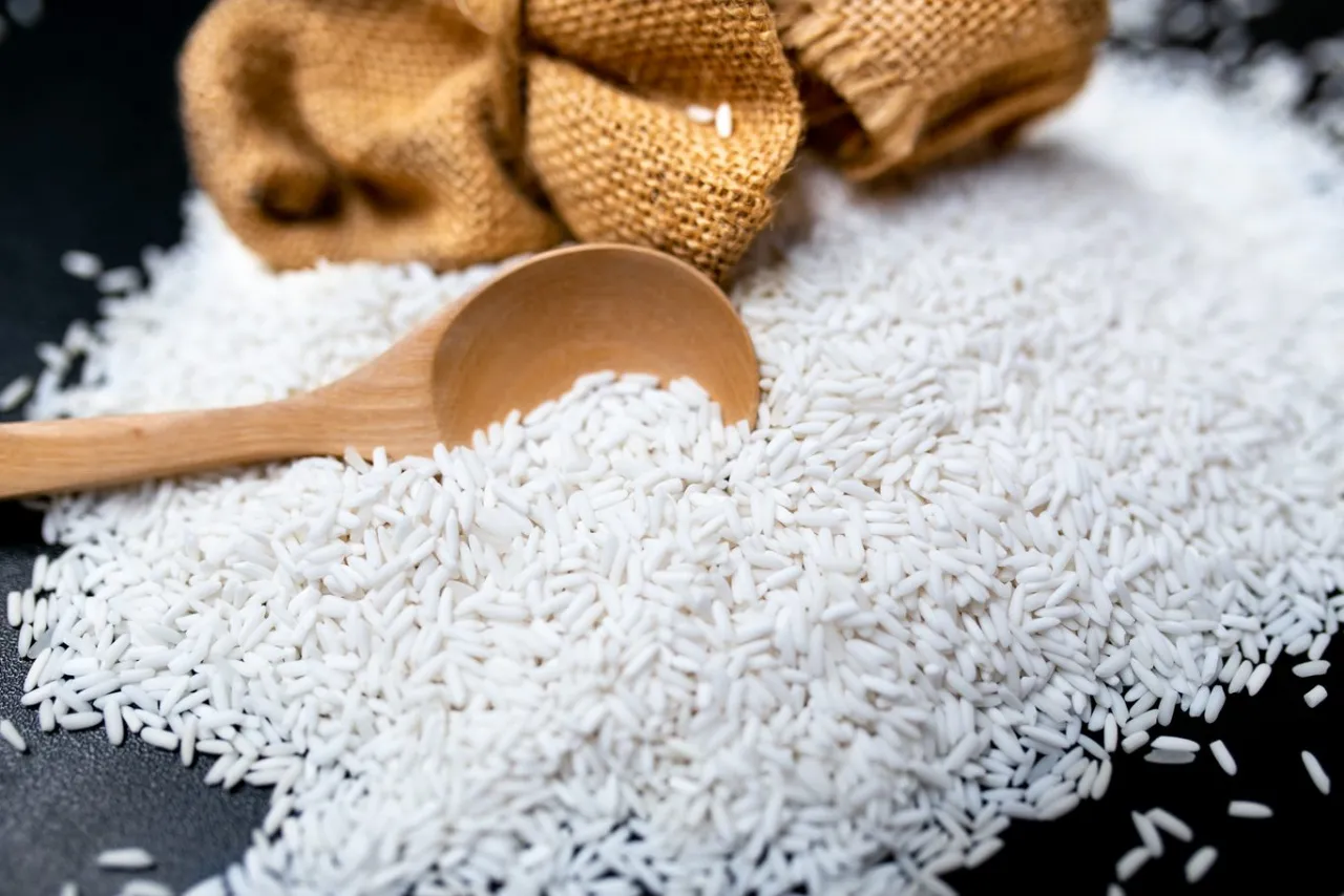 Zdjęcie Jak zrobić mąkę ryżową w domu: prosty sposób na naturalny produkt