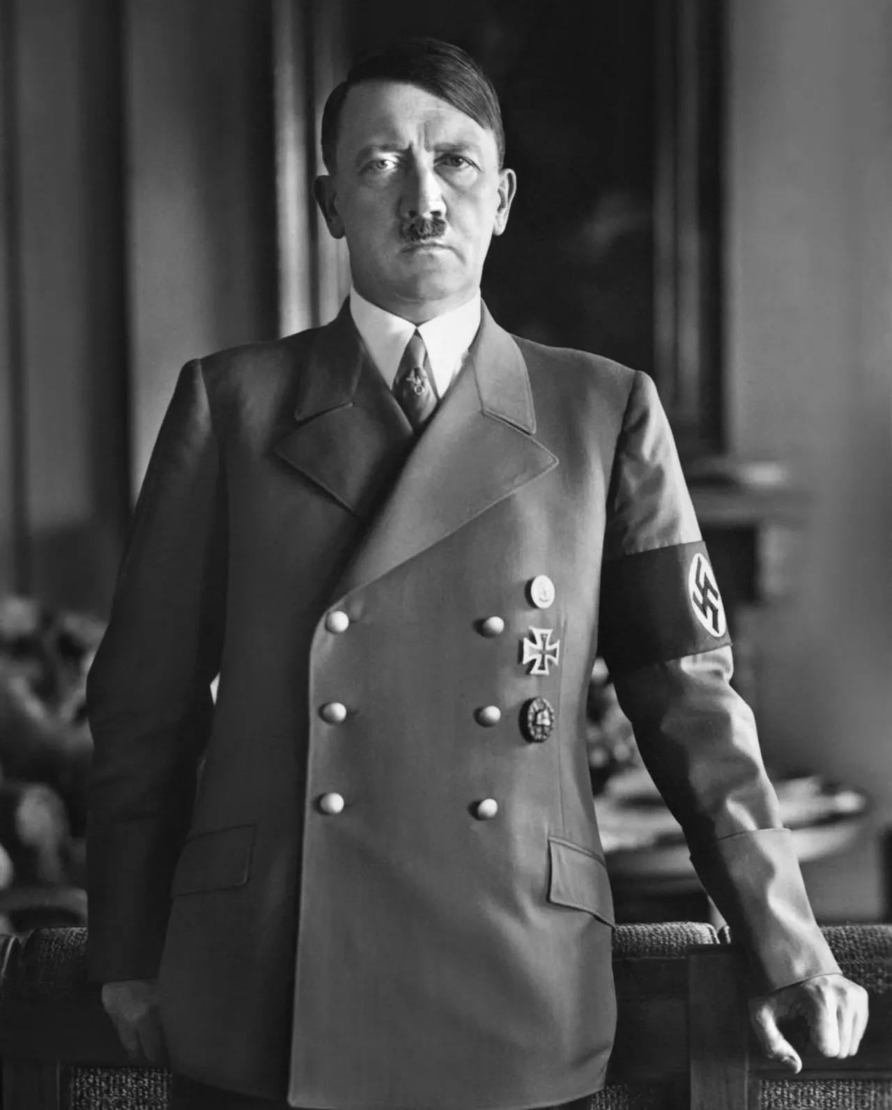Zdjęcie Kiedy Hitler został kanclerzem? Kluczowe fakty i kontekst historyczny