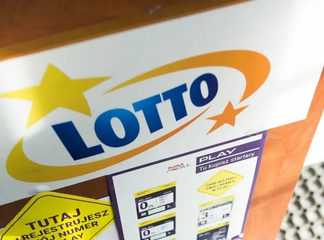 logo lotto plus, porównanie wygranych